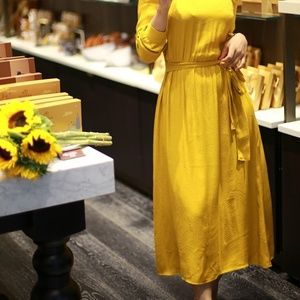 Zara Jacquard midi dress 🔥…